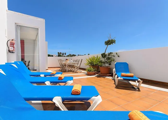 Luis I Villa Puerto del Carmen (Lanzarote)